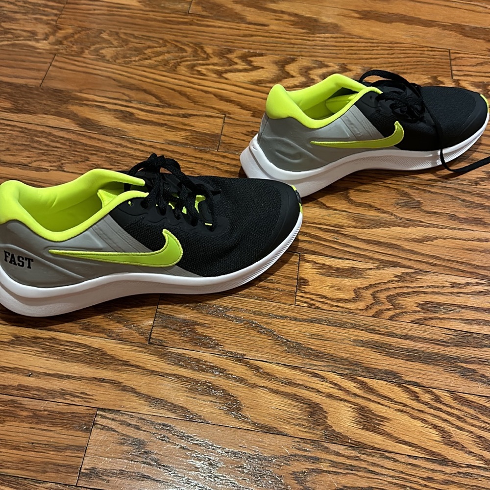 Kids Nike shoes